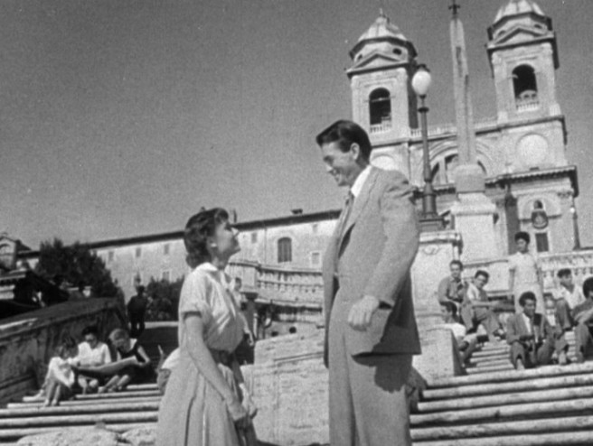audrey_heburn_and_gregory_peck_in_roman_holiday_trailer_2